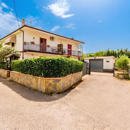 Casa vacanze Casa Floris 3 En-suite Doubles - Happy Agropoli