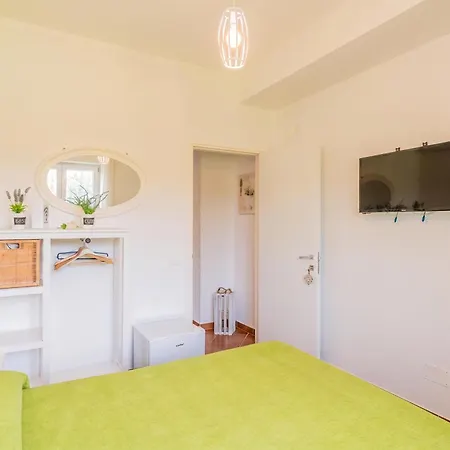 Casa Floris 3 En-suite Doubles - Happy