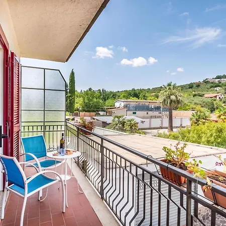 Casa Floris 3 En-suite Doubles - Happy Agropoli
